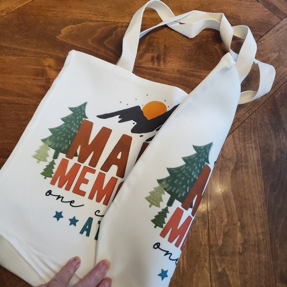 MAKING MEMORIES one campsite AT A TIME Tote Bag - Picture 5 of 7